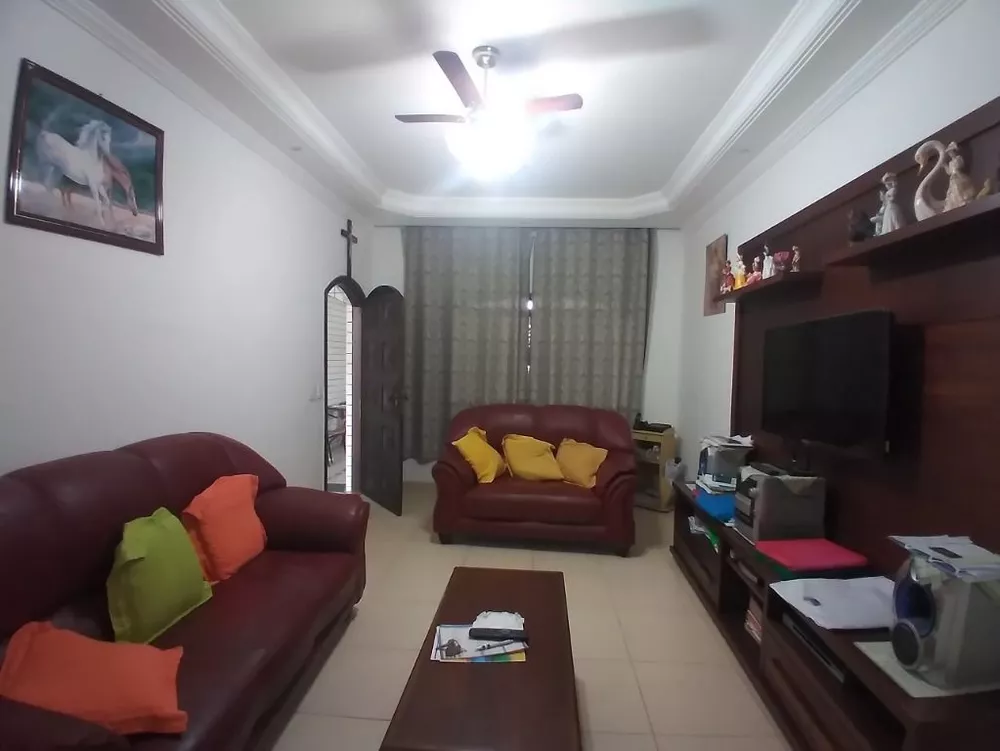 Sobrado à venda com 2 quartos, 191m² - Foto 3