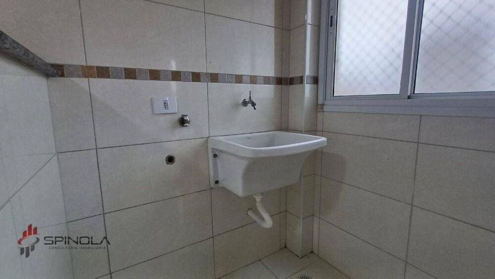 Apartamento à venda com 1 quarto, 60m² - Foto 2