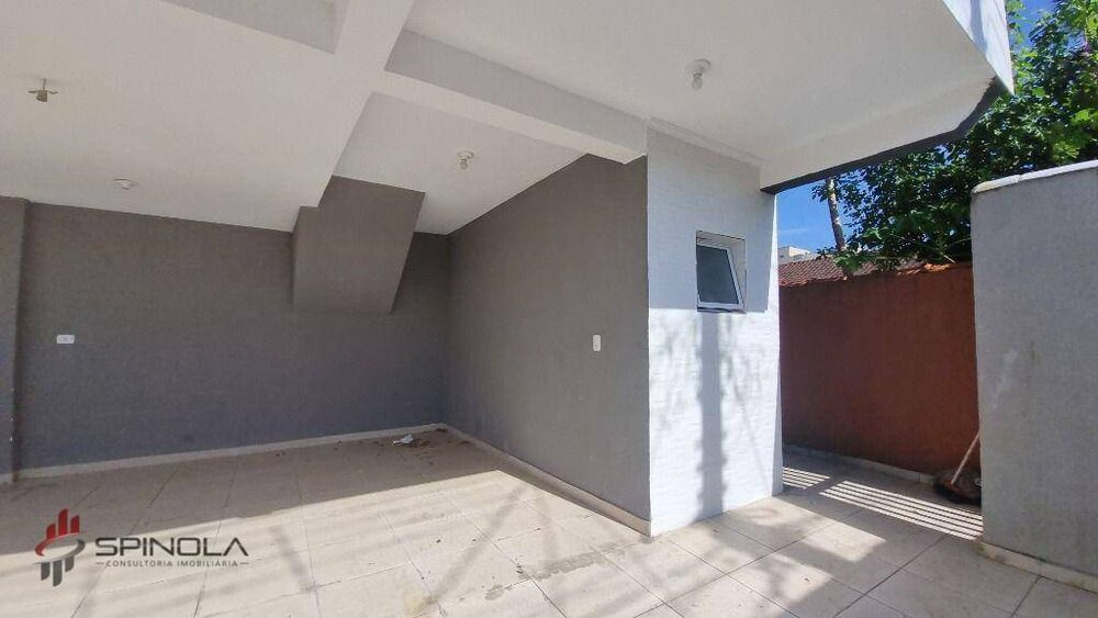Casa de Condomínio à venda com 2 quartos, 61m² - Foto 2