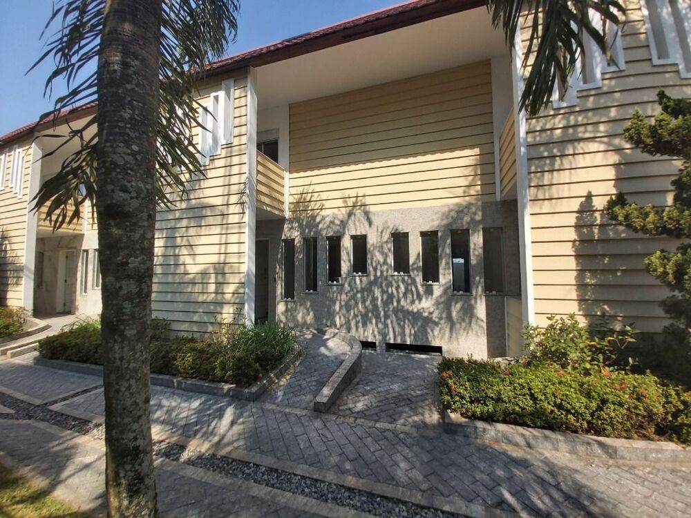 Sobrado à venda com 4 quartos, 221m² - Foto 2