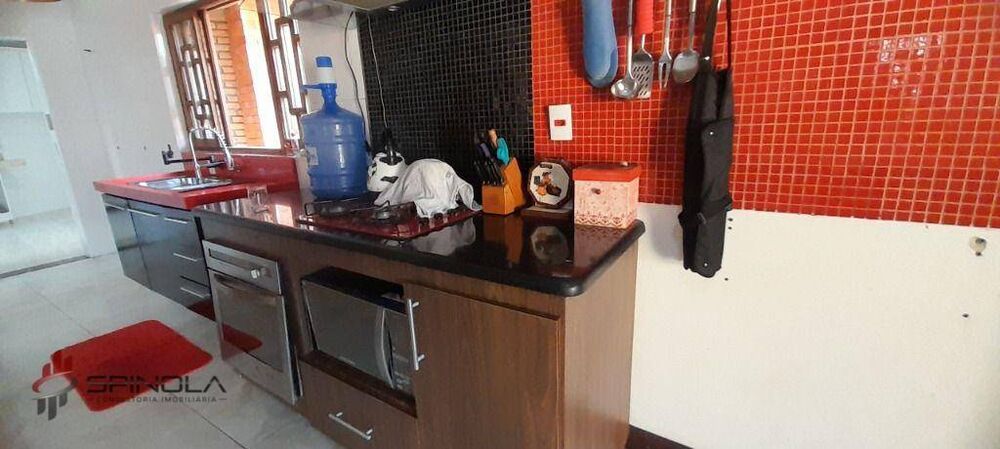 Sobrado à venda com 3 quartos, 180m² - Foto 4