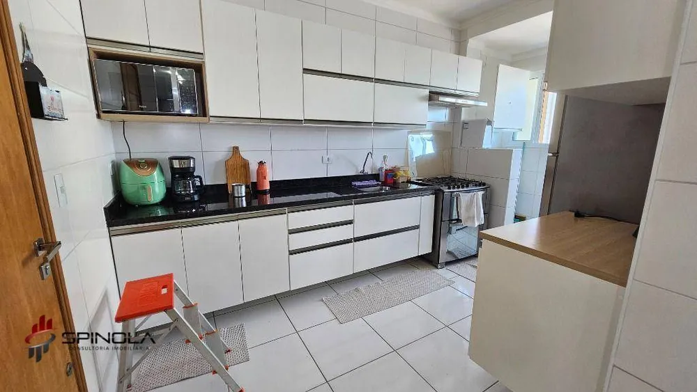 Apartamento, 3 quartos, 127 m² - Foto 2