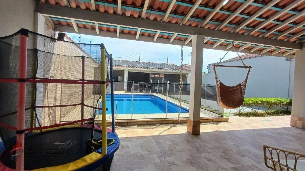 Sobrado à venda com 3 quartos, 211m² - Foto 3