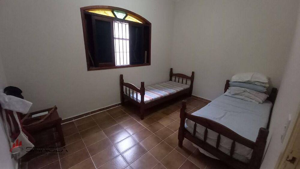 Casa à venda com 2 quartos, 110m² - Foto 5