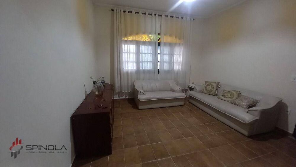 Casa à venda com 2 quartos, 110m² - Foto 3