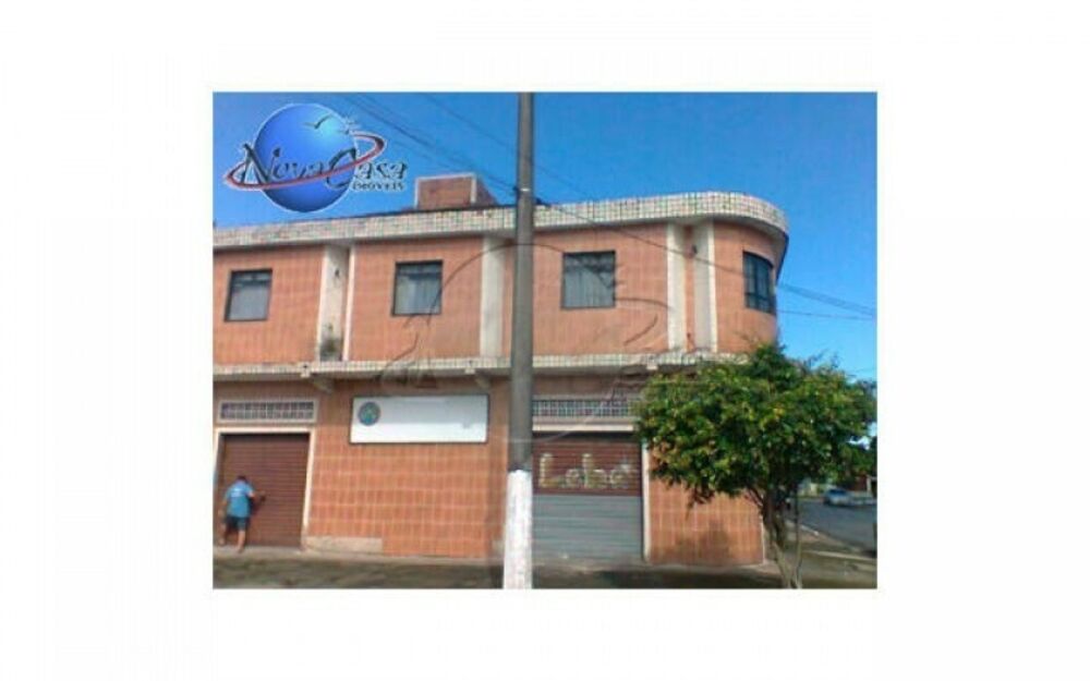 Casa à venda com 3 quartos, 387m² - Foto 2