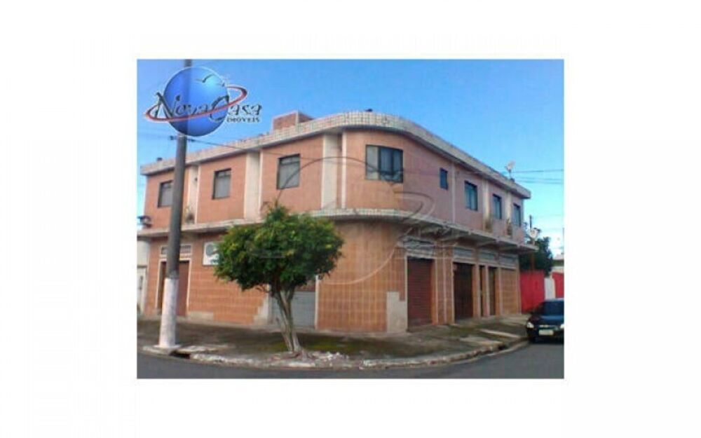 Casa à venda com 3 quartos, 387m² - Foto 1