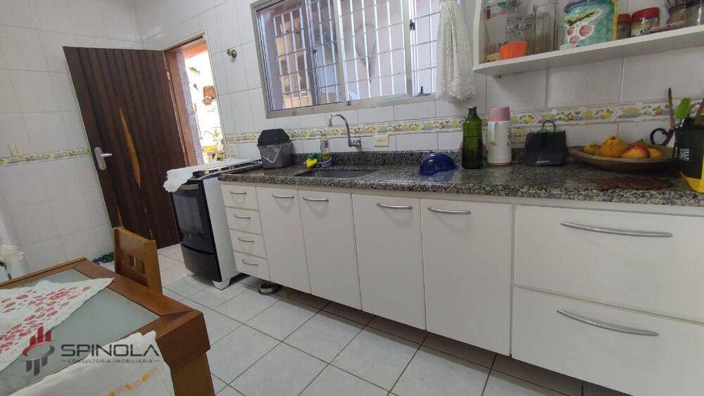 Casa à venda com 2 quartos, 79m² - Foto 5