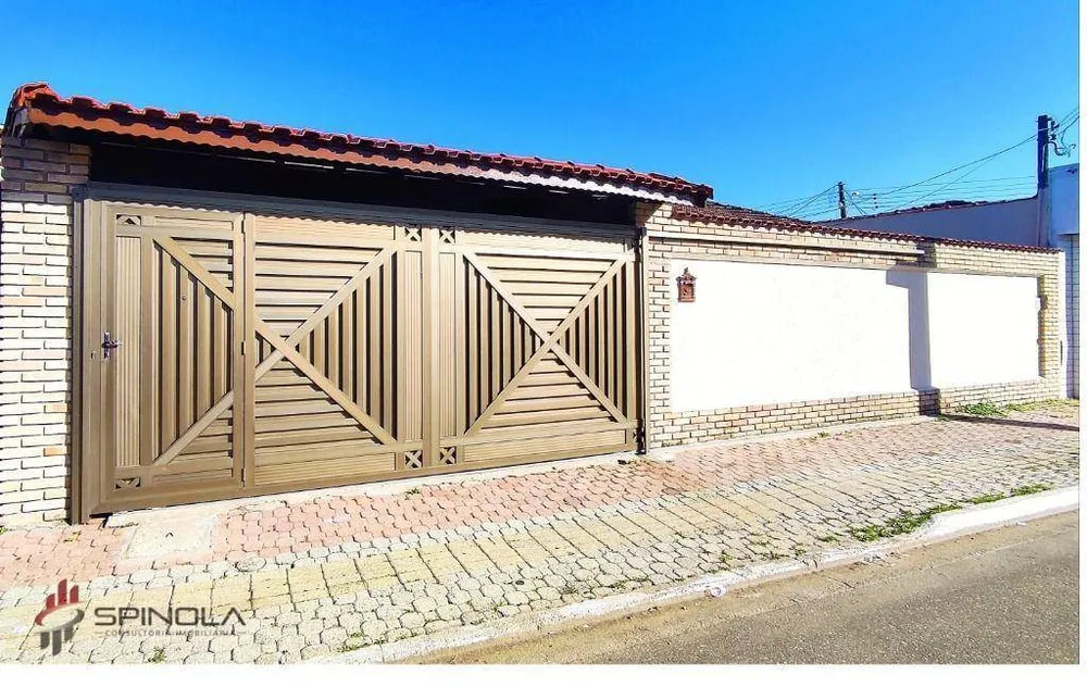 Casa, 2 quartos, 79 m² - Foto 1