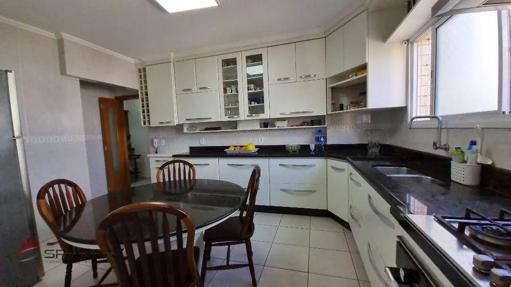 Apartamento, 3 quartos, 140 m² - Foto 12