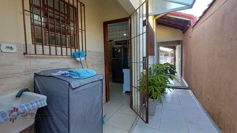 Casa à venda com 2 quartos, 68m² - Foto 4