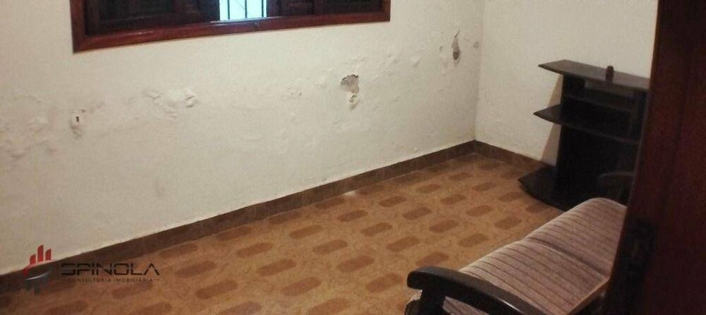 Casa à venda com 3 quartos, 78m² - Foto 4