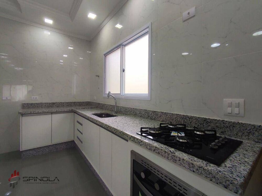 Casa à venda com 4 quartos, 189m² - Foto 5