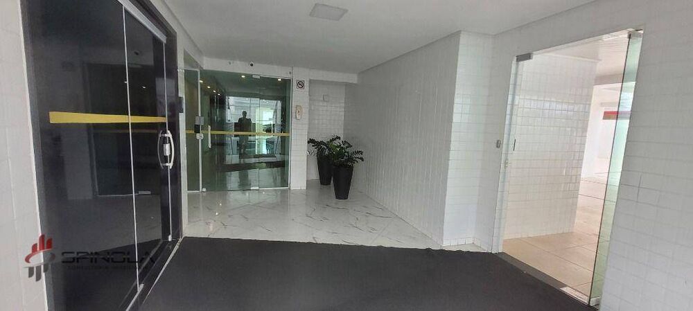 Apartamento à venda com 1 quarto, 46m² - Foto 2