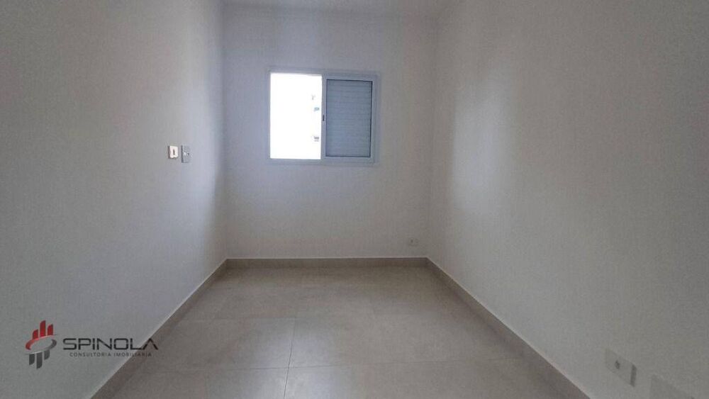 Apartamento à venda com 2 quartos, 62m² - Foto 2