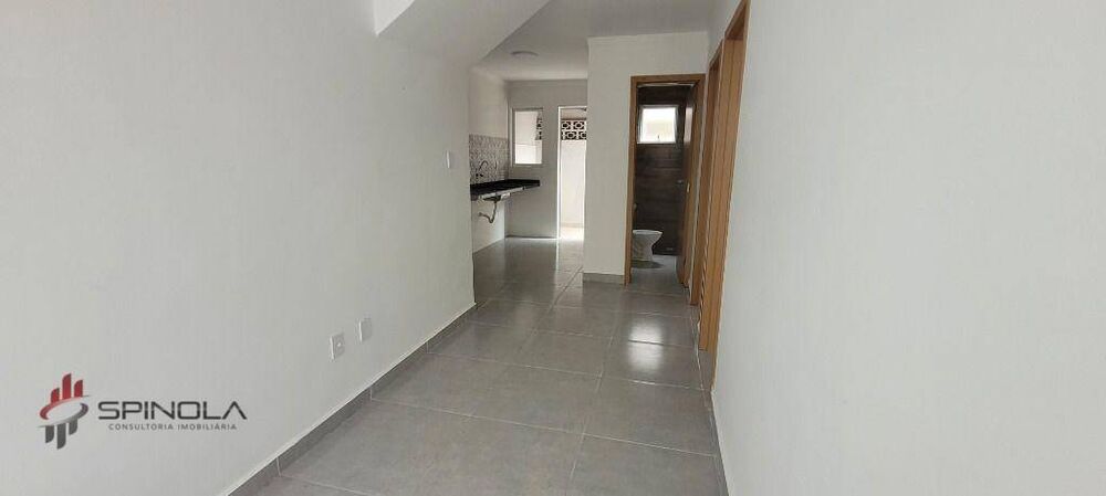 Casa de Condomínio à venda com 2 quartos, 46m² - Foto 1