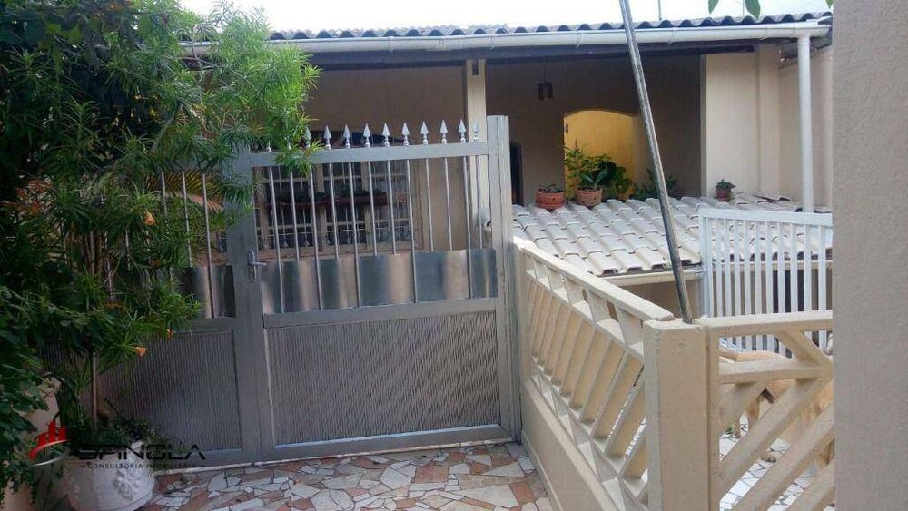 Casa à venda com 2 quartos, 88m² - Foto 11