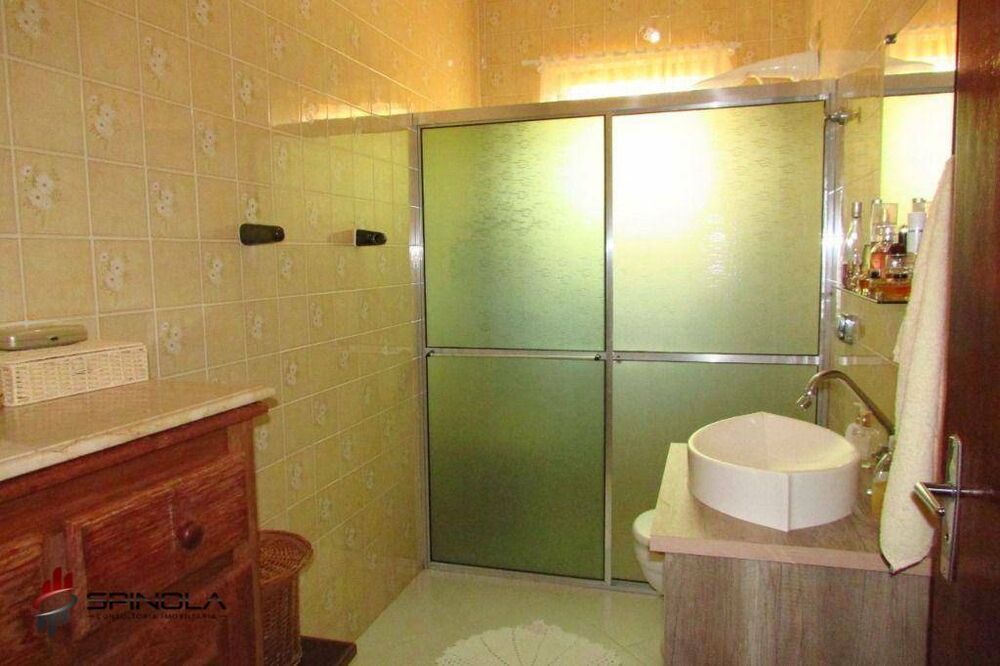 Casa à venda com 2 quartos, 88m² - Foto 12