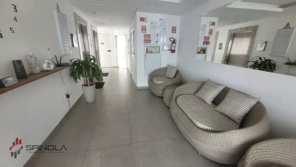 Apartamento à venda com 2 quartos, 62m² - Foto 4