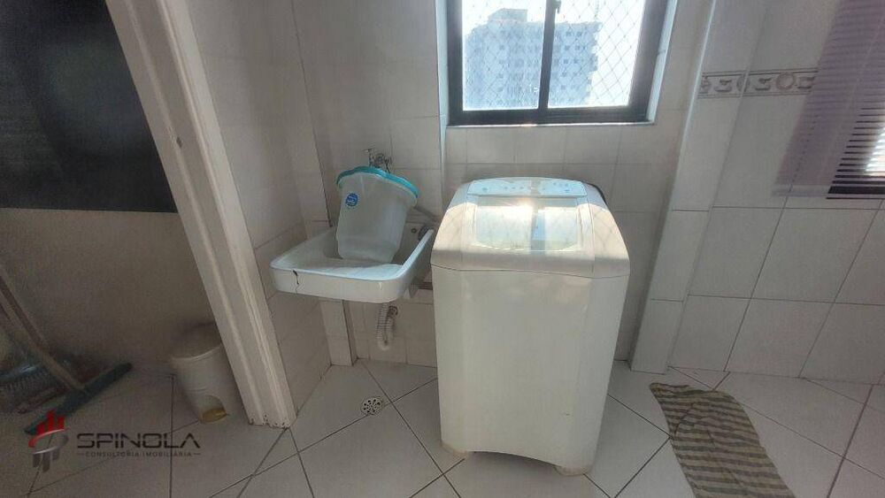 Apartamento à venda com 3 quartos, 128m² - Foto 5
