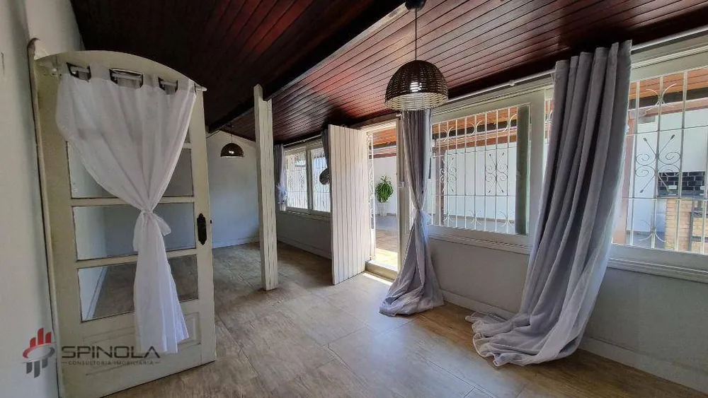 Casa, 3 quartos, 250 m² - Foto 15