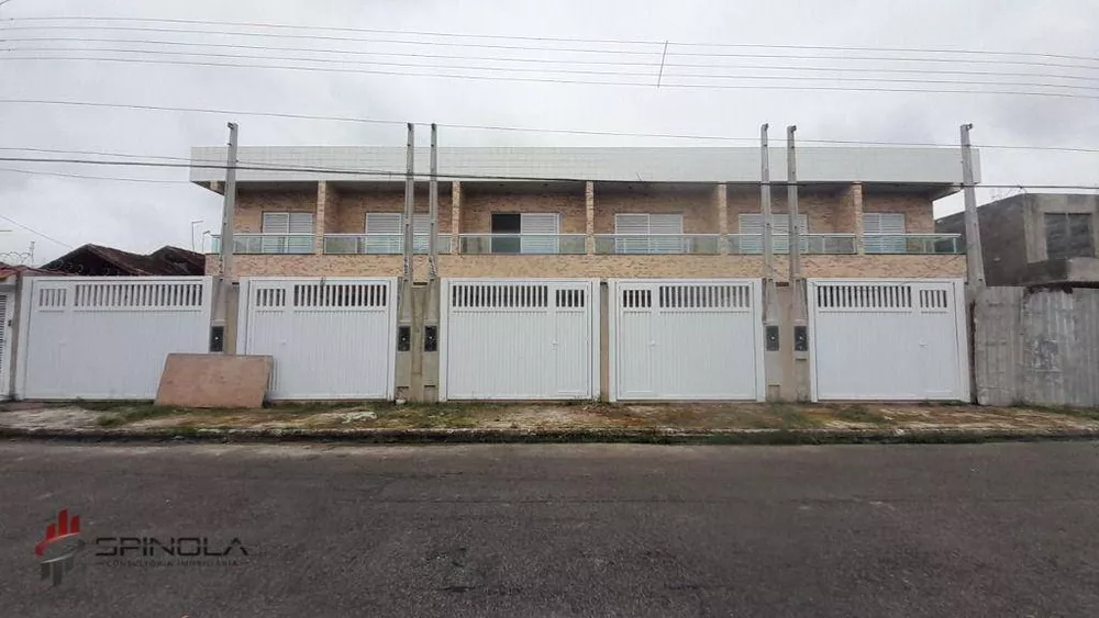 Sobrado à venda com 2 quartos, 100m² - Foto 1