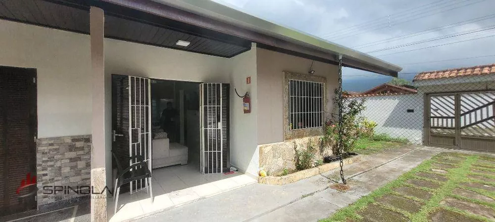 Casa à venda com 2 quartos, 64m² - Foto 2