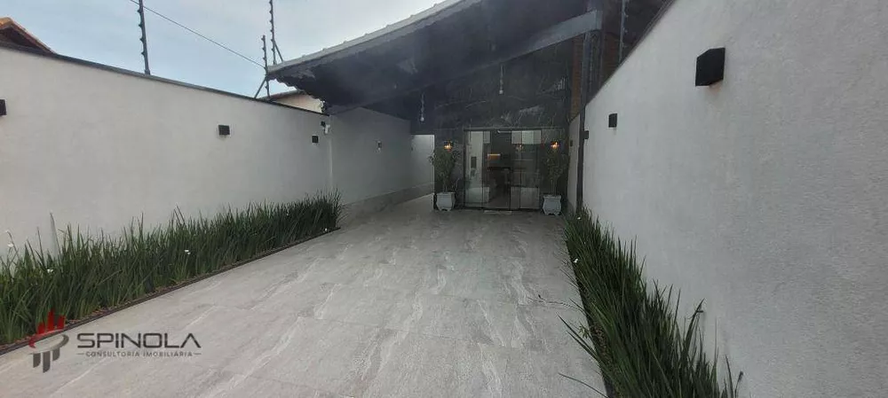 Casa à venda com 2 quartos, 110m² - Foto 3