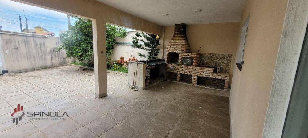 Sobrado à venda com 4 quartos, 180m² - Foto 2