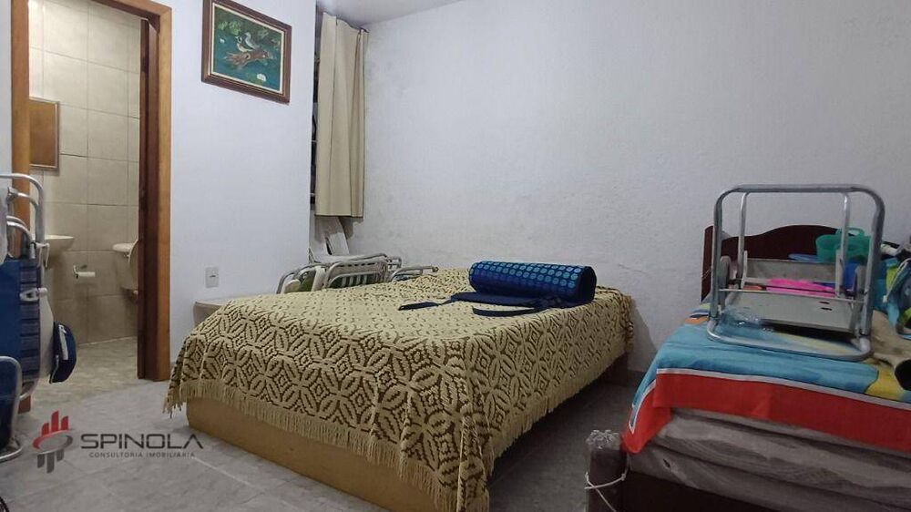 Casa à venda com 2 quartos, 80m² - Foto 11