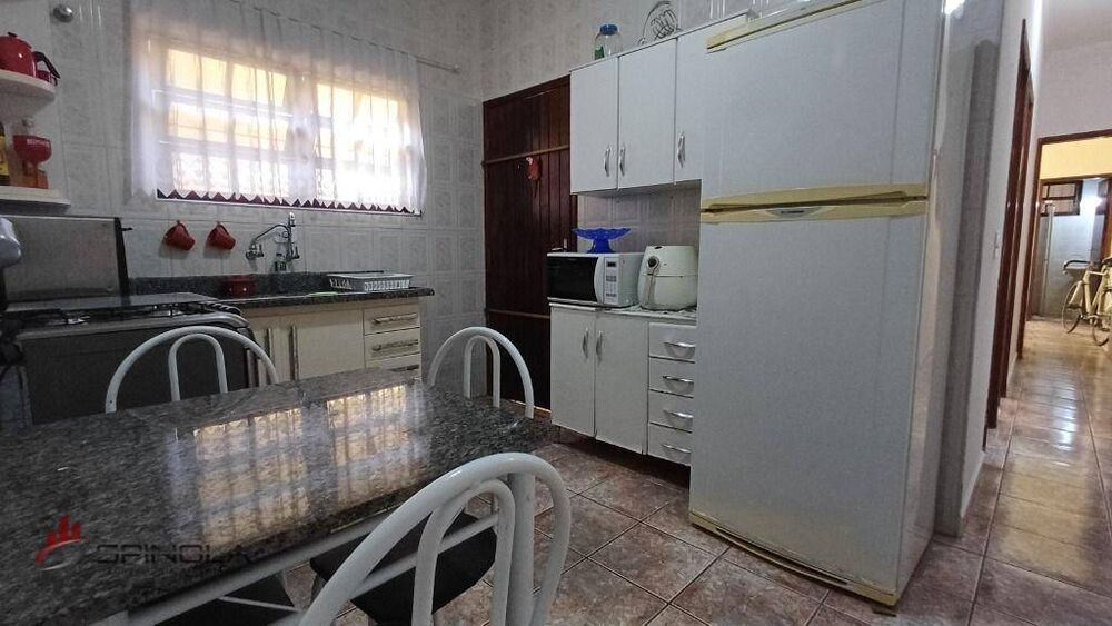 Casa à venda com 2 quartos, 89m² - Foto 6