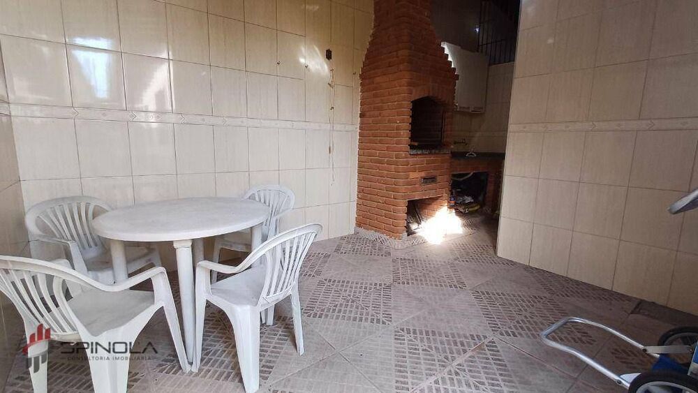 Casa à venda com 2 quartos, 89m² - Foto 3