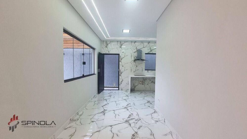 Casa à venda com 3 quartos, 160m² - Foto 2