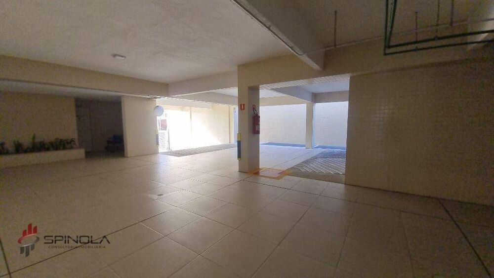 Apartamento à venda com 1 quarto, 56m² - Foto 2