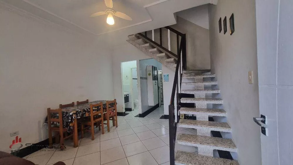 Sobrado à venda com 2 quartos, 76m² - Foto 1