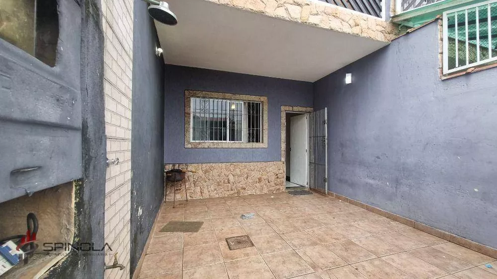 Sobrado à venda com 2 quartos, 76m² - Foto 2