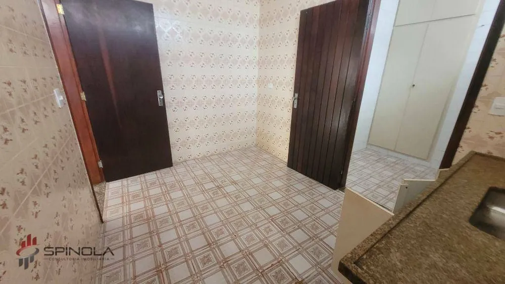 Casa, 3 quartos, 270 m² - Foto 2
