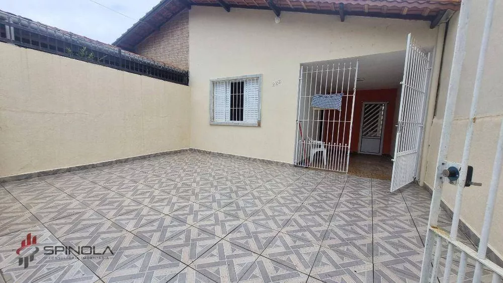 Casa à venda com 2 quartos, 50m² - Foto 3