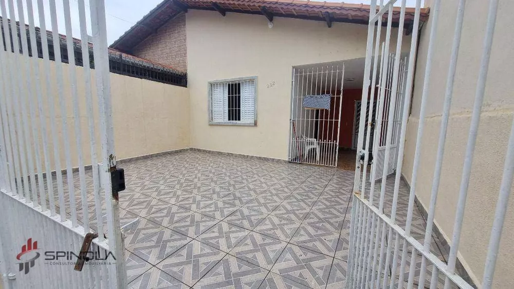 Casa à venda com 2 quartos, 50m² - Foto 2