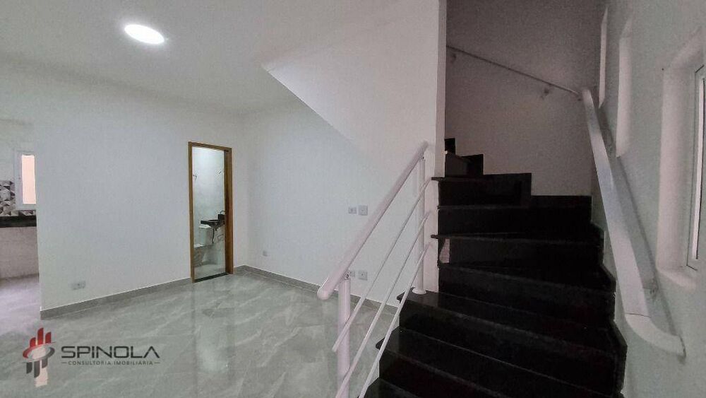 Sobrado à venda com 2 quartos, 63m² - Foto 2