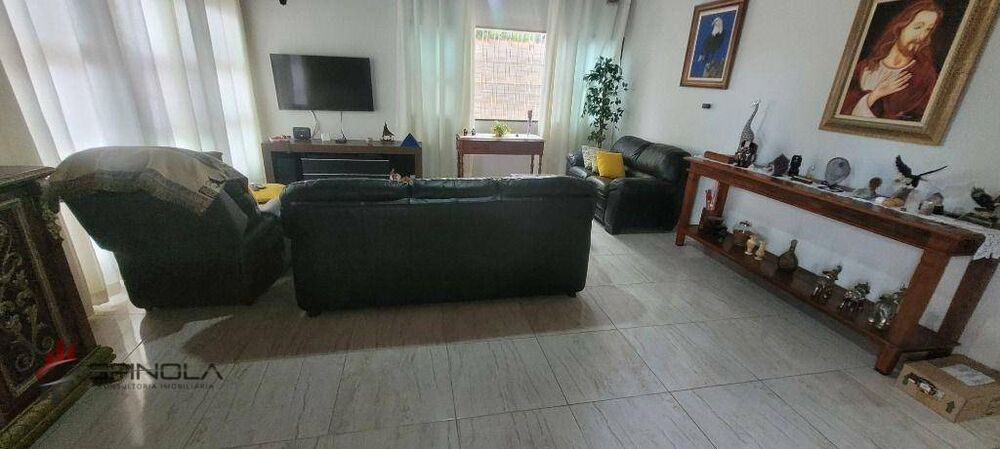 Casa, 3 quartos, 200 m² - Foto 4