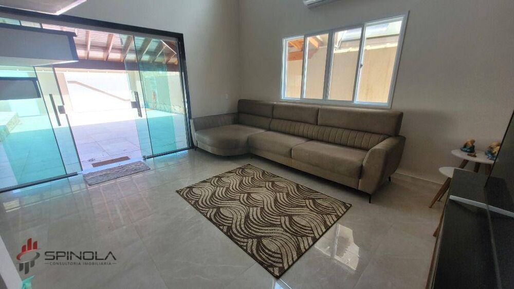 Sobrado à venda com 5 quartos, 262m² - Foto 1