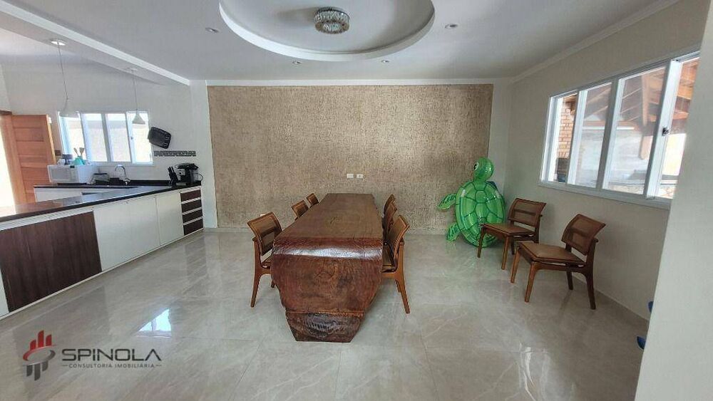 Sobrado à venda com 5 quartos, 262m² - Foto 2