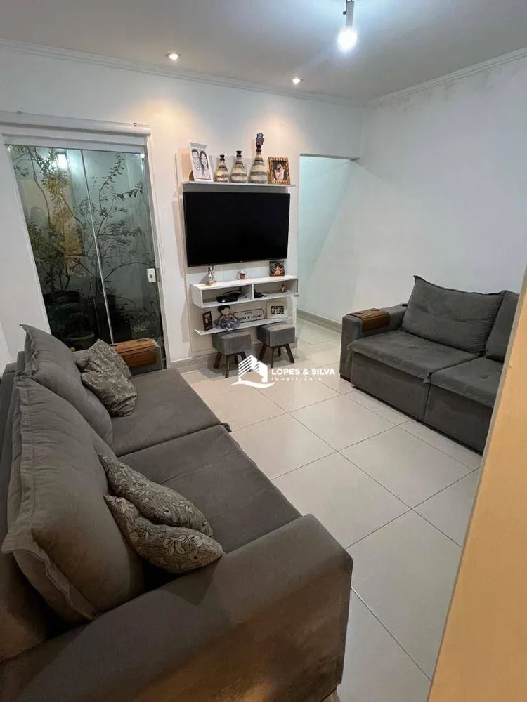 Casa, 3 quartos, 79 m² - Foto 1
