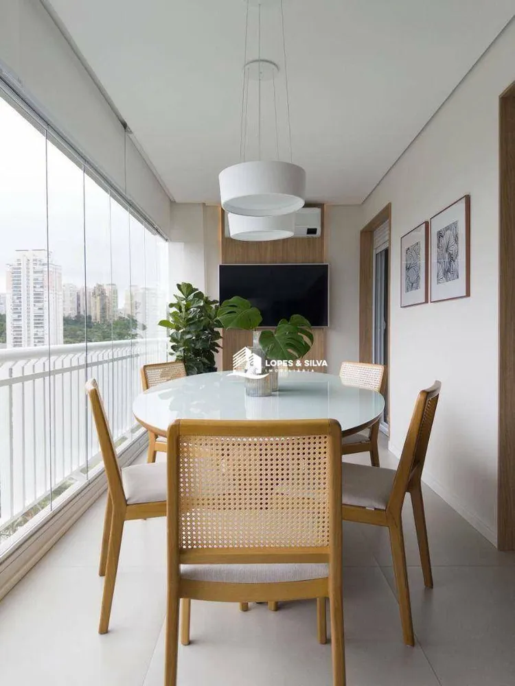 Apartamento, 3 quartos, 154 m² - Foto 1