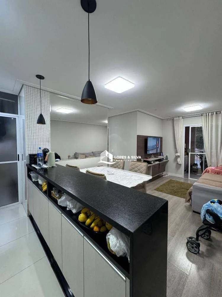 Apartamento, 3 quartos, 76 m² - Foto 2
