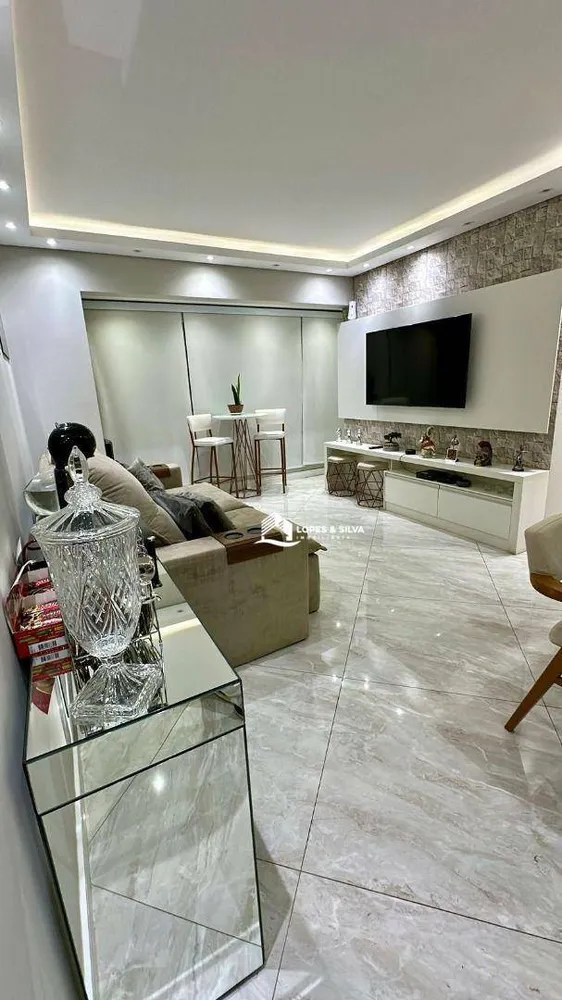 Apartamento, 2 quartos, 70 m² - Foto 2