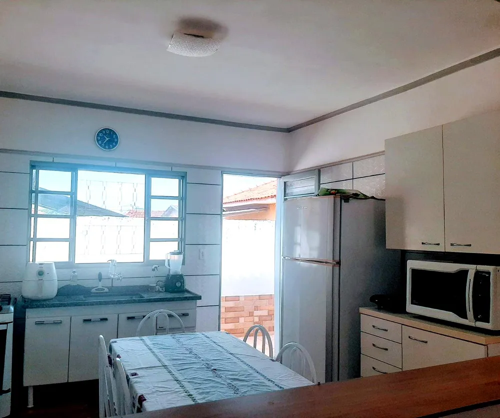 Casa, 2 quartos, 132 m² - Foto 1