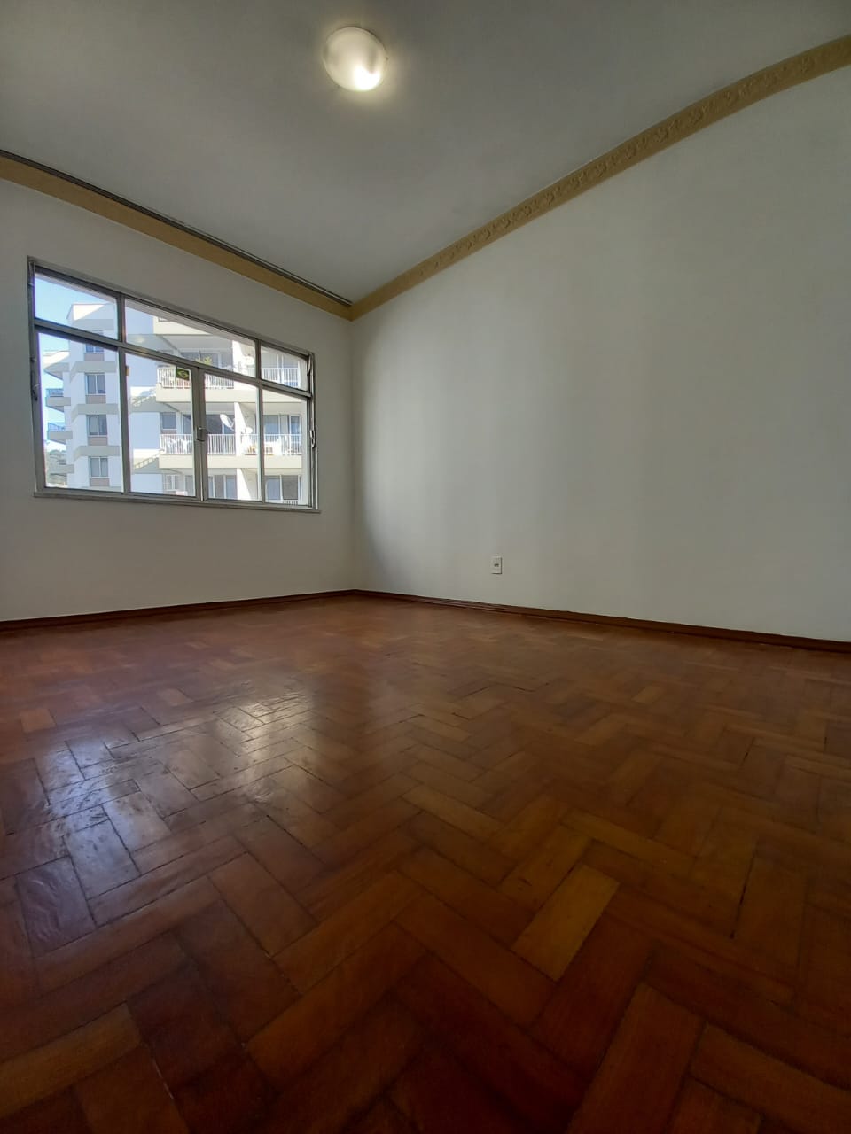 Apartamento à venda com 2 quartos, 78m² - Foto 5