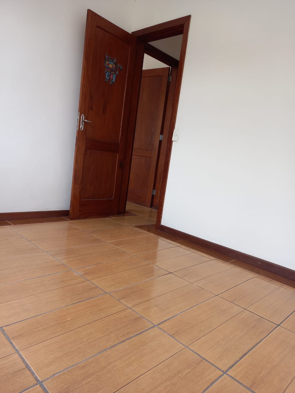 Apartamento à venda com 2 quartos, 68m² - Foto 11